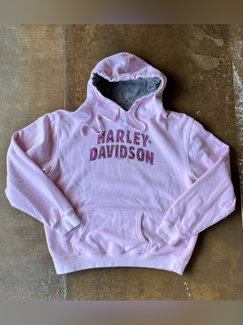 Y2K 2010 Harley Davidson Pink Metallic Logo Pullover Hoodie Sweatshirt XL Biker